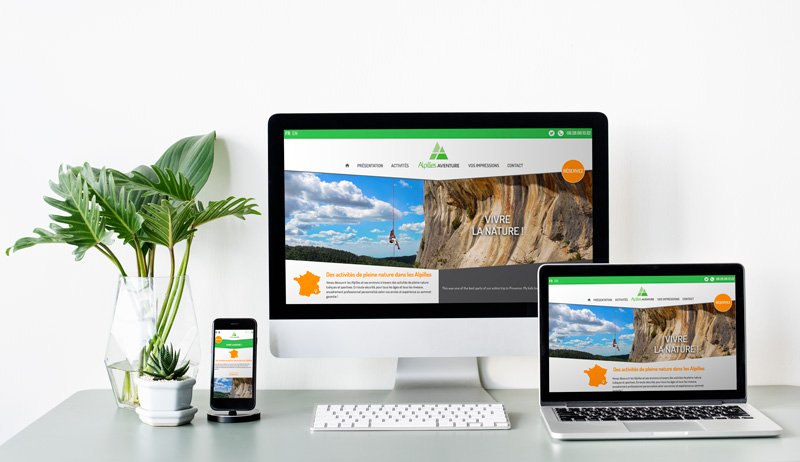 Présentation du site vitrine en responsive sur différents écrans
